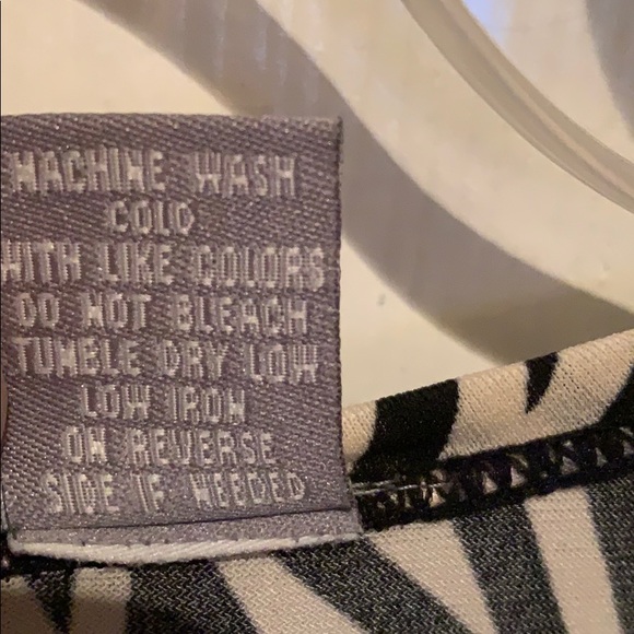 NY Collection black & white sleeveless M dress - Picture 3 of 4